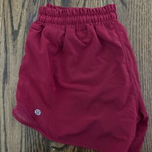 Lululemon Hotty Hot shorts